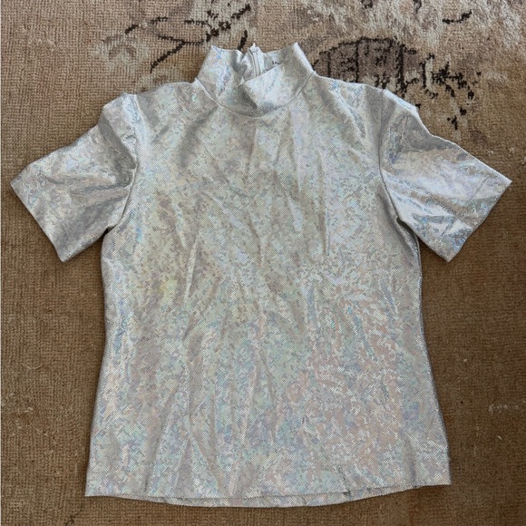 Saks Potts Silver Shimmer Short Sleeve Top - Picture 1 of 2